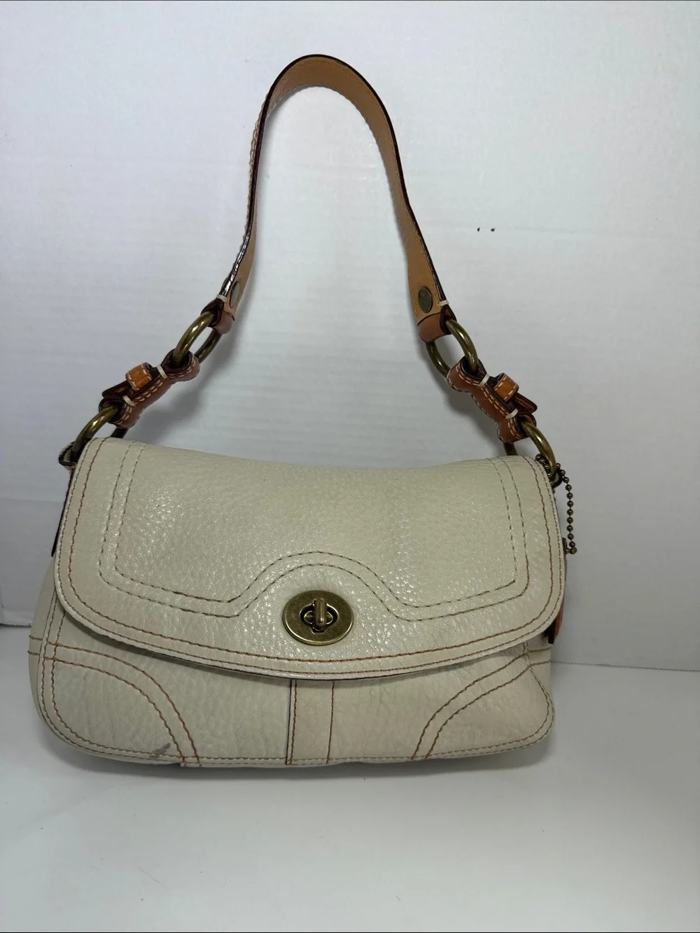 Coach Cream Leather Shoulder Bag with Gold Turn-Lock